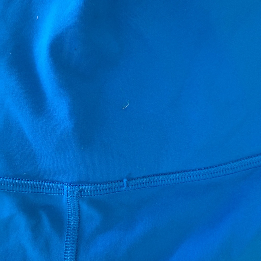 Lululemon 25” Align Leggings Size 6 - Picture 4 of 5